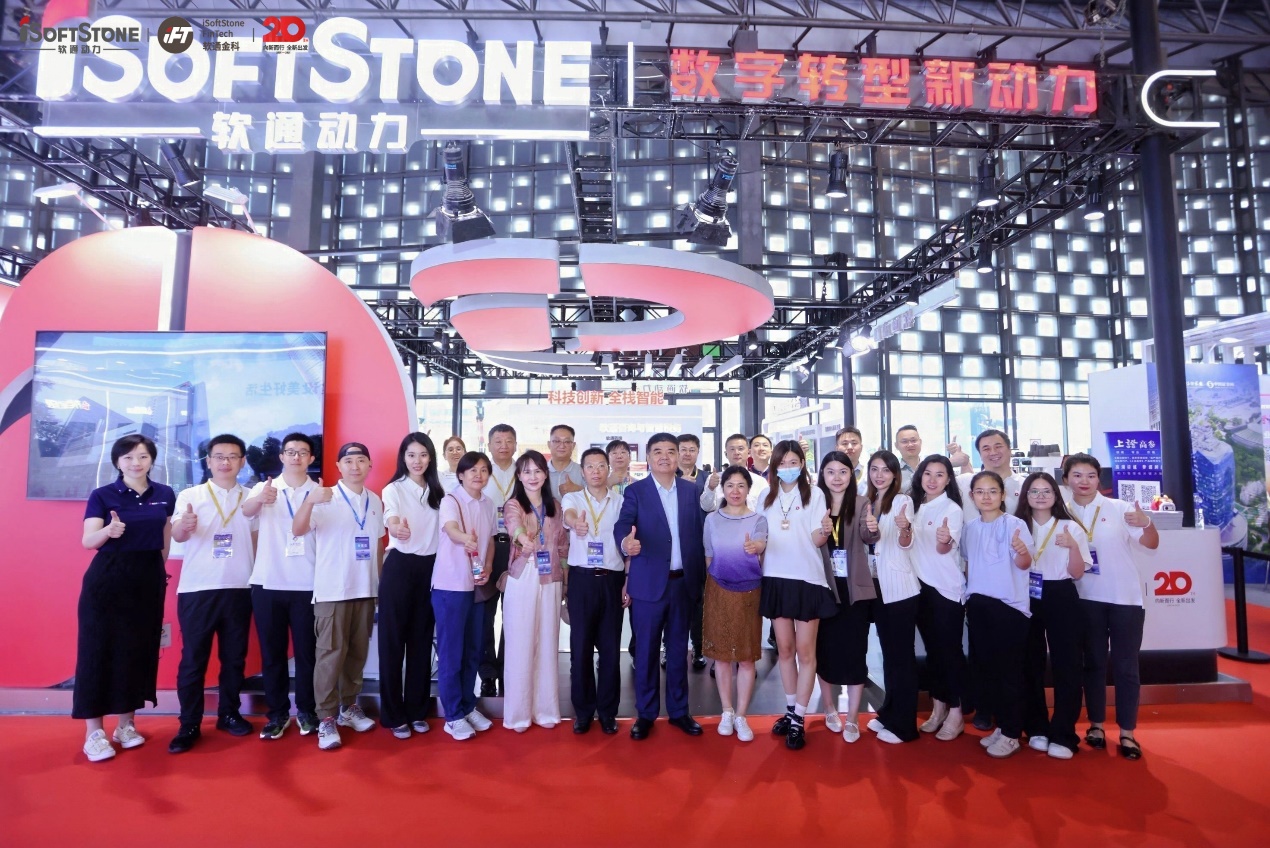 2025йʽչ | 5657˹Ʒƶ+˫ǻ